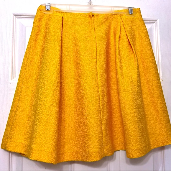 H&M Yellow Skirt (size 4) - Picture 2 of 4